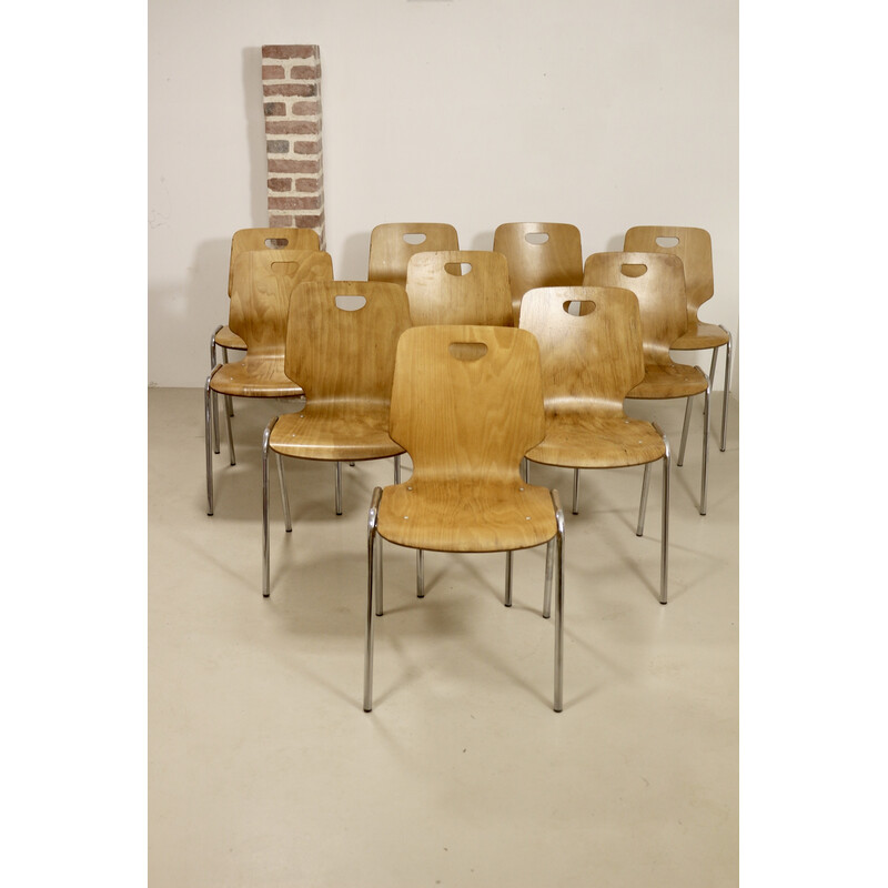 Lot de 10 chaises empilable vintage en bois contreplaqué, 1980