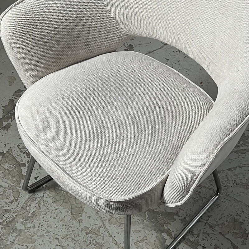 Paire de chaises vintage par Eero Saarinen pour l'Unesco, 1957