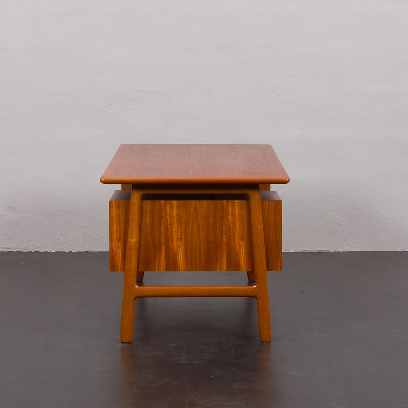 Vintage teak desk model 75 by Gunni Omann for Omann Jun's Møbelfabrik, Denmark 1960s