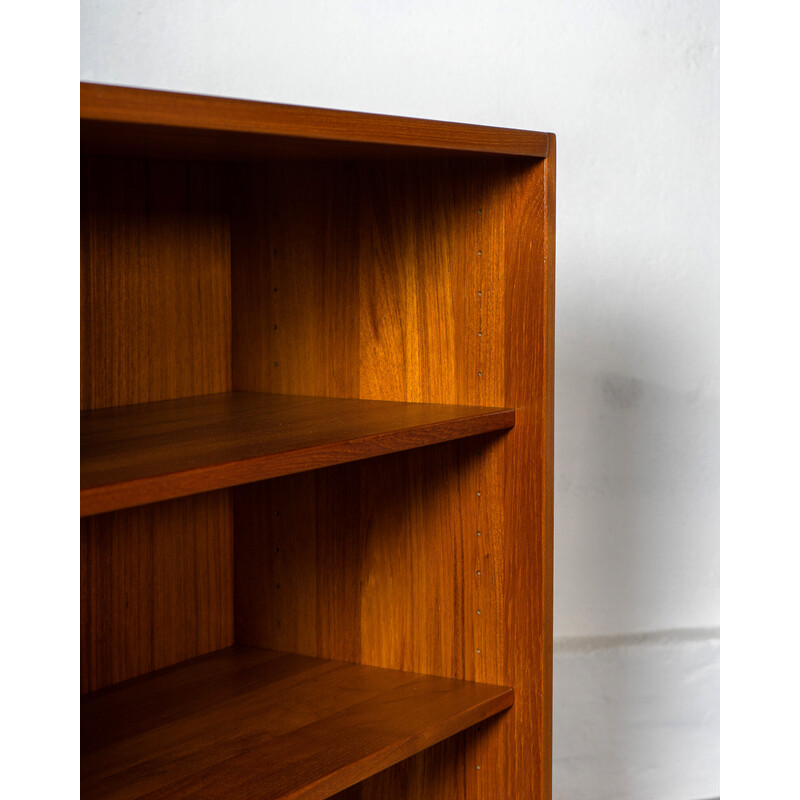 Libreria tedesca di metà secolo in teak massiccio, 1970