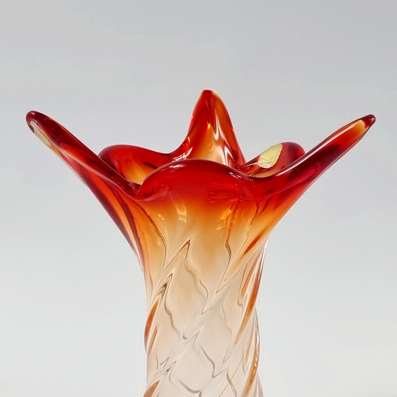 Mid-century twisted Murano glass vase, Italy 1960s