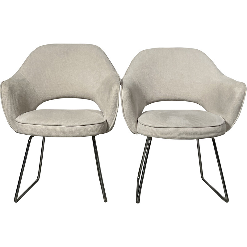 Pair of vintage chairs by Eero Saarinen for Unesco, 1957