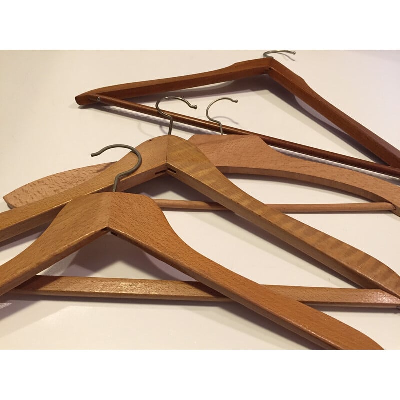 Set of 4 vintage wooden hangers by Unic, France