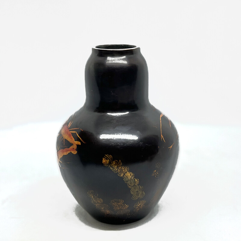 Vase vintage peint à la main en laque d'avant-guerre