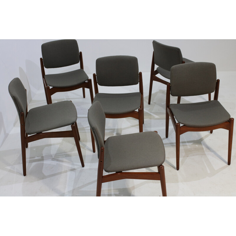 Ensemble de 6 chaises avec assise grise d'Erik Buch pour Orum Mobler - 1960