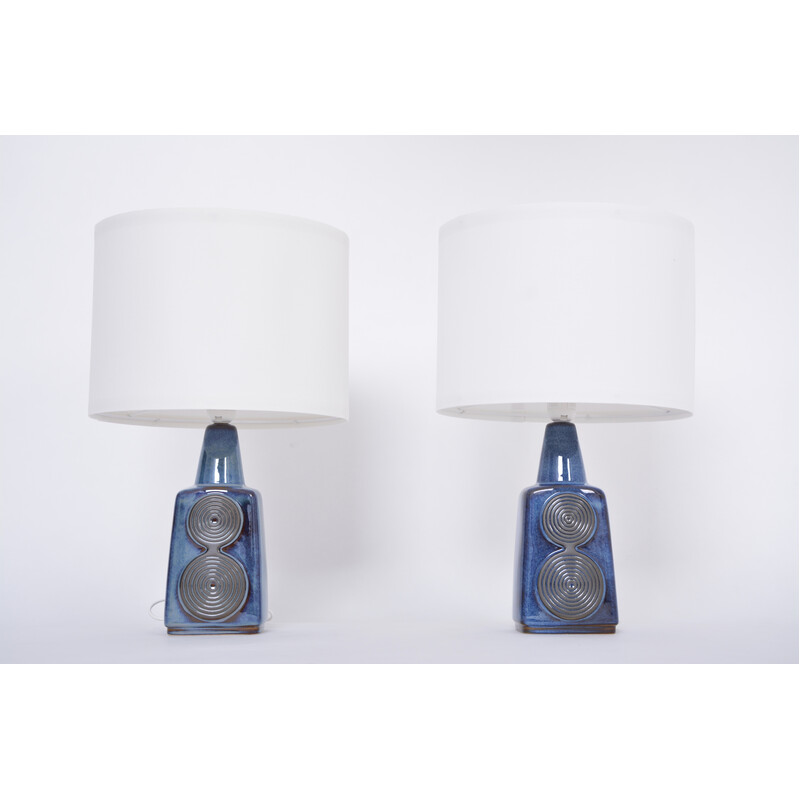 Coppia di lampade da tavolo blu della metà del secolo modello 1097 di Einar Johansen per Soholm