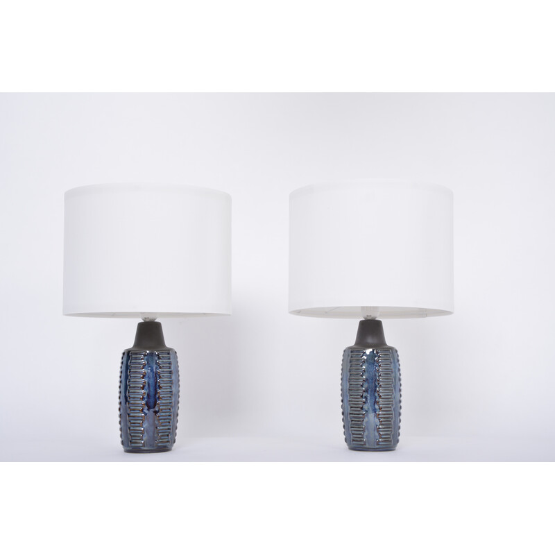 Coppia di lampade da tavolo blu della metà del secolo modello 1034 di Einar Johansen per Soholm