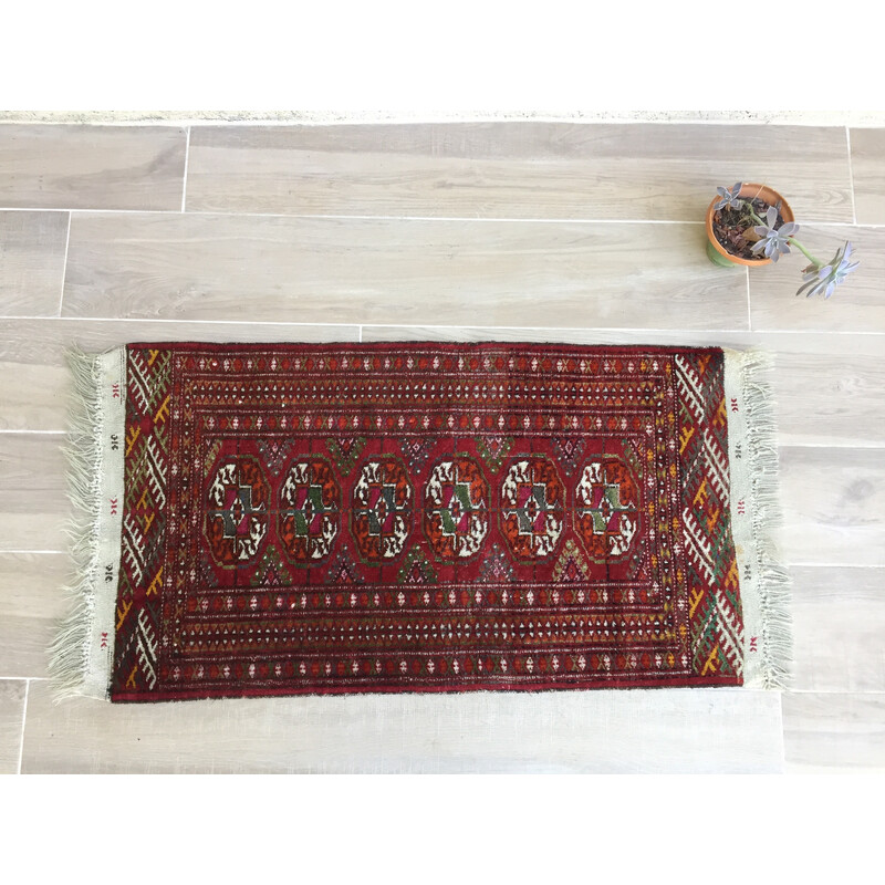 Vintage Oriental rug