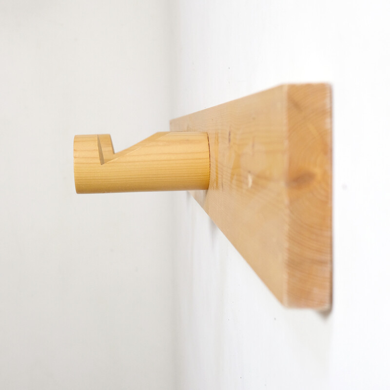 Vintage coat rack in solid pine, selected by Charlotte Perriand for Les Arcs, 1960