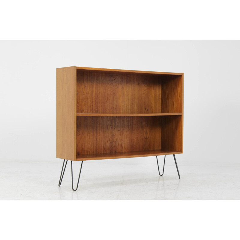 Small Danish teak bookcase with hairpin legs - 1960s