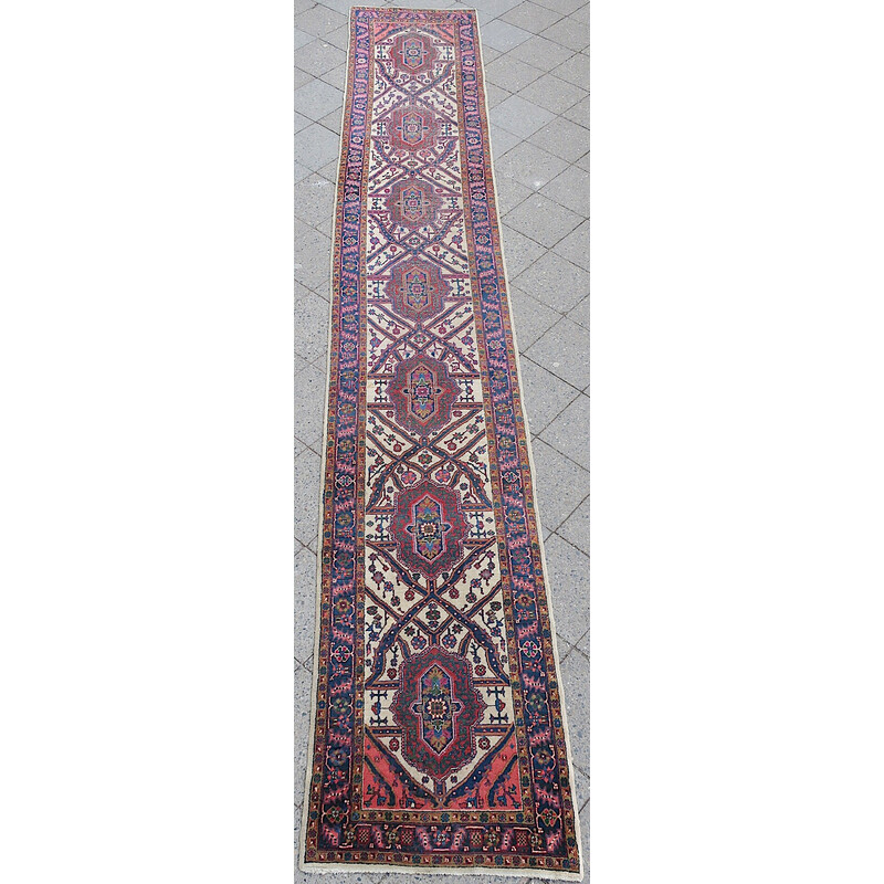 Vintage runner rug, 1920s-1930s