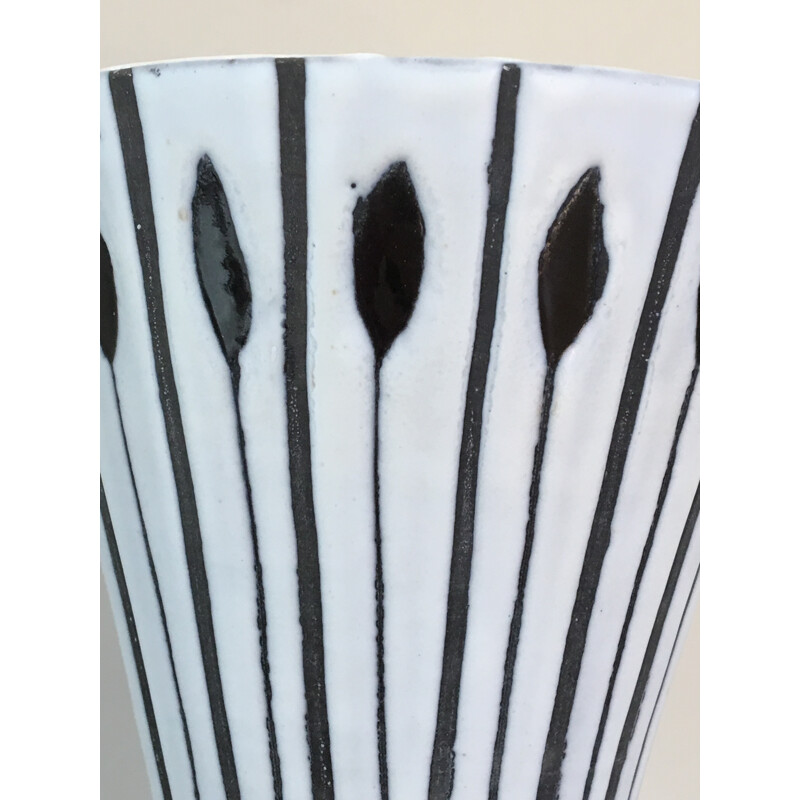 Big white vase in ceramics model Diabolo by Roger Capron - 1950s