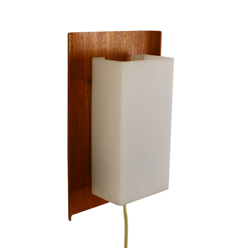 Scandinavian white wall light in wood and plastics - 1960s