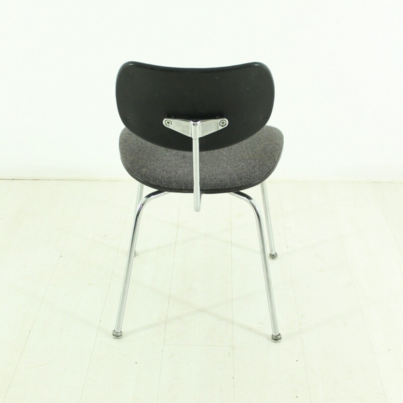 Egon Eiermann SE68 grey fabric chair - 1960s