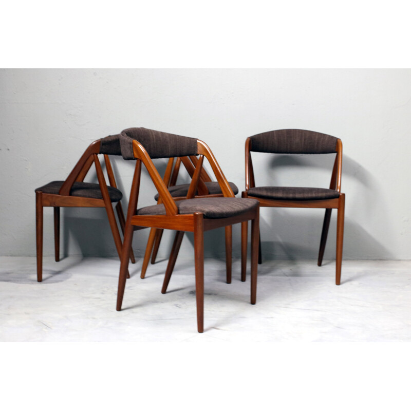 Set of 4 teak dining chairs with a brown fabrik by Kai Kristiansen - 1960s