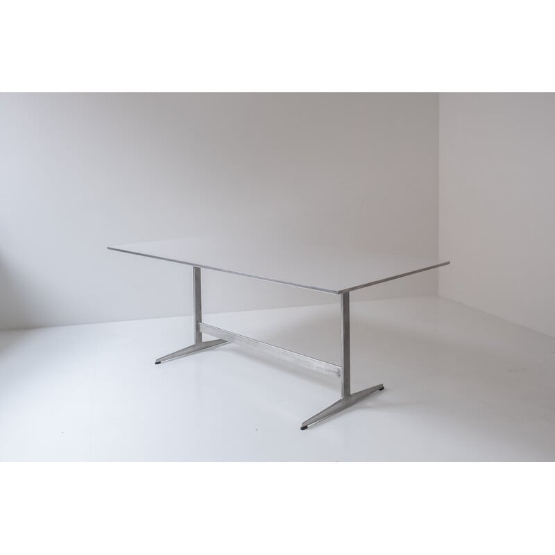 Vintage dining table model Shaker by Arne Jacobsen for Fritz Hansen, Denmark 1979