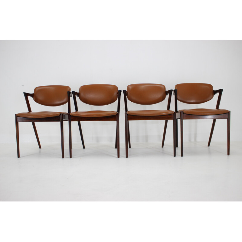 Conjunto de 4 cadeiras de jantar vintage modelo 42 em pau-rosa por Kai Kristiansen, 1960s