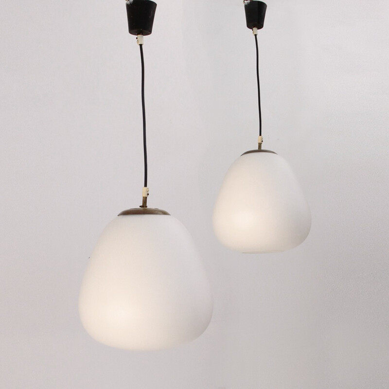 Pair of Italian pendants lamps with opaline glass - 1950s