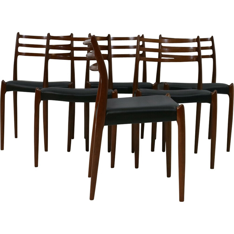Ensemble de 6 chaises en teck par Niels Otto Møller pour J.L. Møllers - 1960