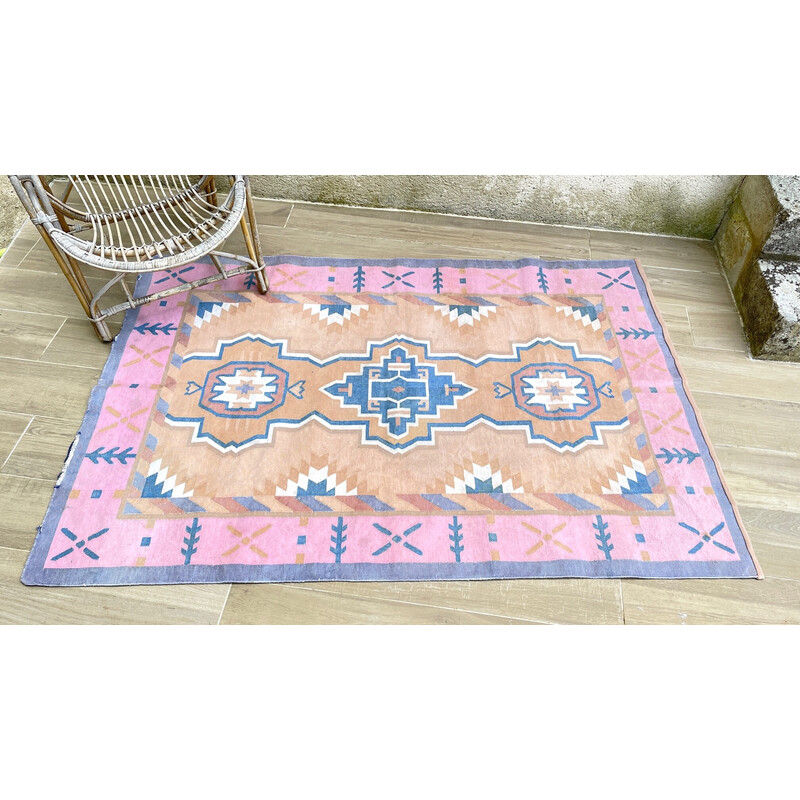 Vintage pink and beige kilim rug, 1980s