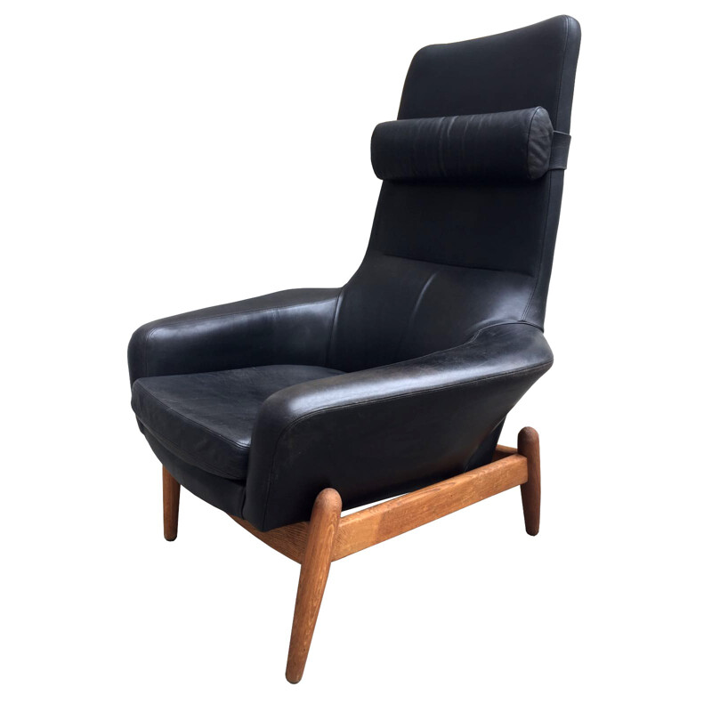 Black armchair in leather by Ib Kofod-Larsen for Bovenkamp - 1950s