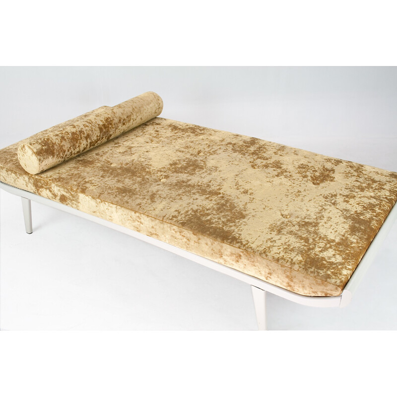 Vintage golden daybed in velvet and metal by Andre Cordemeijer for Auping - 1950s