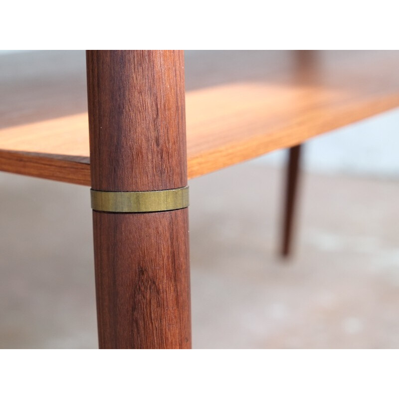 Danish coffee table in teak and brass with rounded sides - 1960s