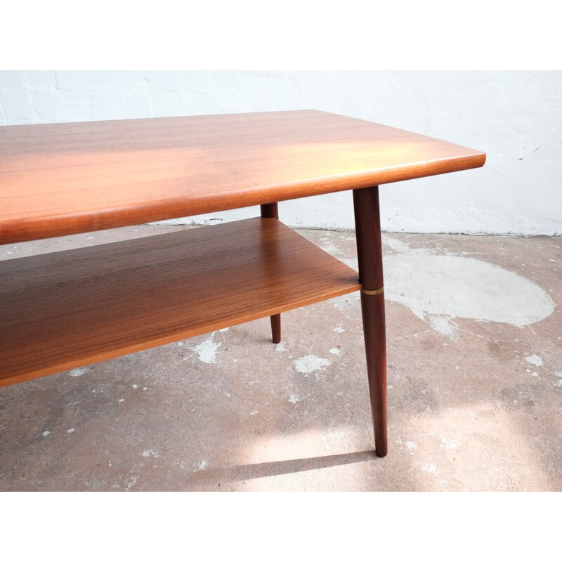 Danish coffee table in teak and brass with rounded sides - 1960s