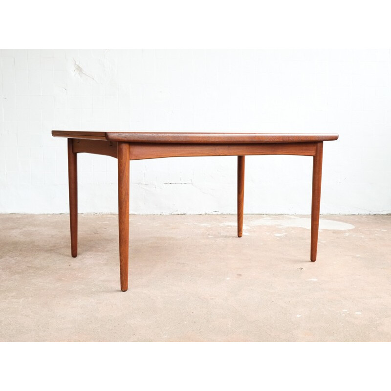 Danish extendable dining table in teak - 1960s