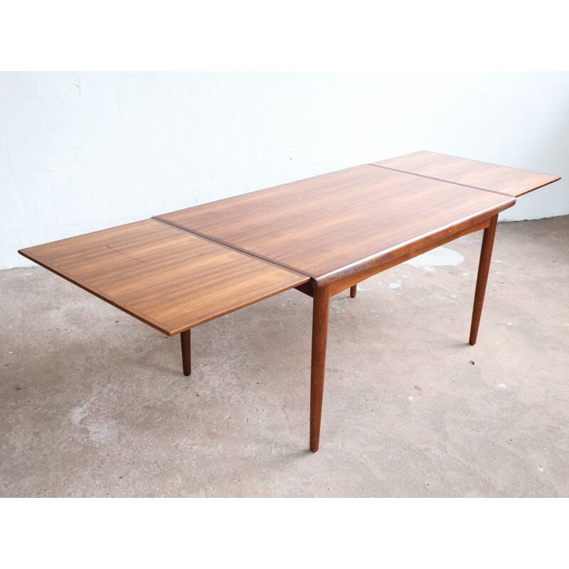 Danish extendable dining table in teak - 1960s