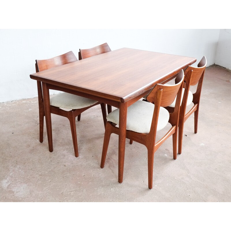 Danish extendable dining table in teak - 1960s
