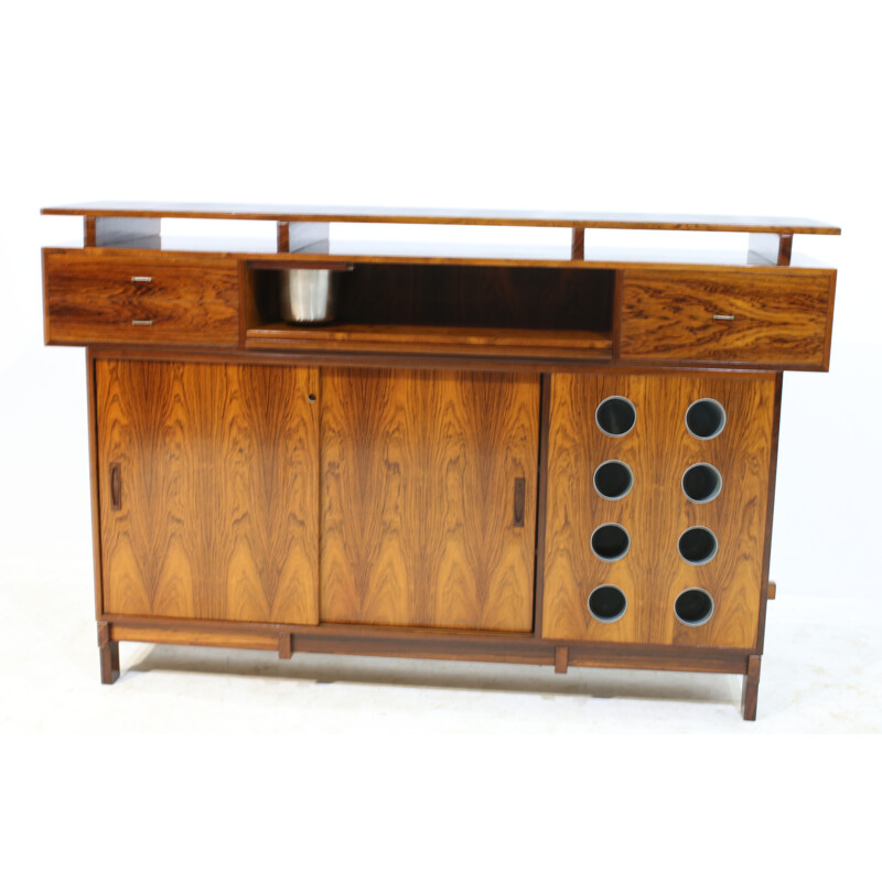 Rosewood dry bar cabinet and 4 bar stools from Dyrlund - 1960s