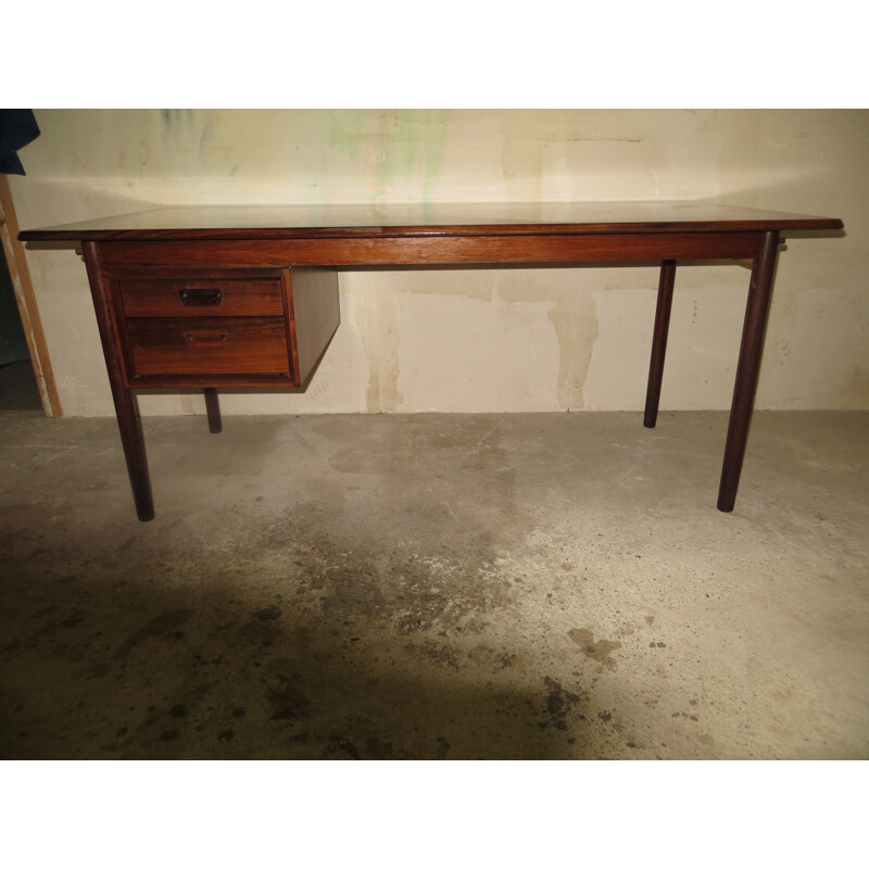 Large Danish Rio rosewood desk - 1960s