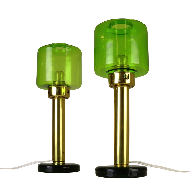 Ensemble de deux lampes de table en verre vert de Hans Agne Jakobsson - 1960