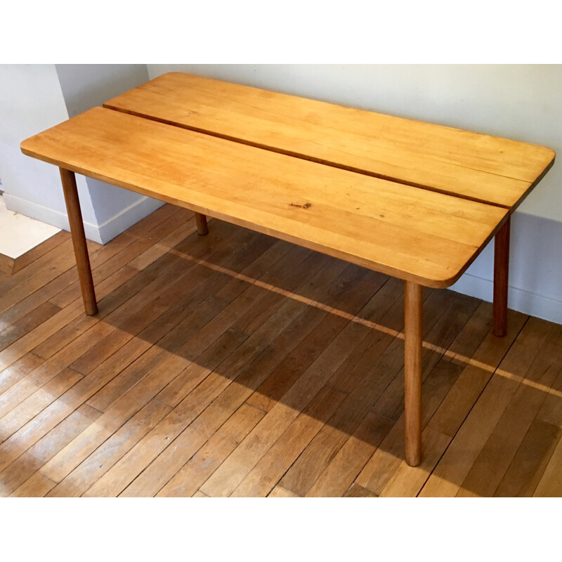 Vintage solid beech table par Pierre Gautier-Delhaye - 1950s