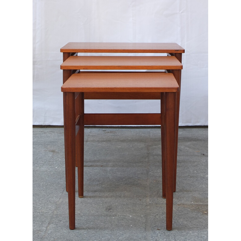 Set of nesting tables in teak - 1950s