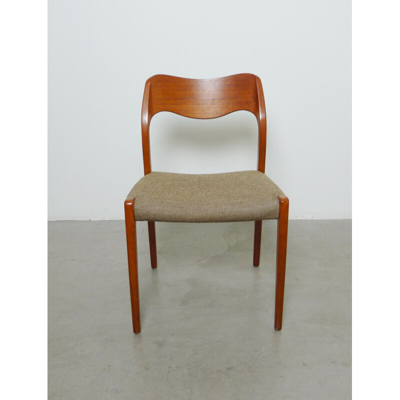 Ensemble de 4 chaises à repas de modèle 71 par Niels Otto Moller pour J.L. Møllers - 1960