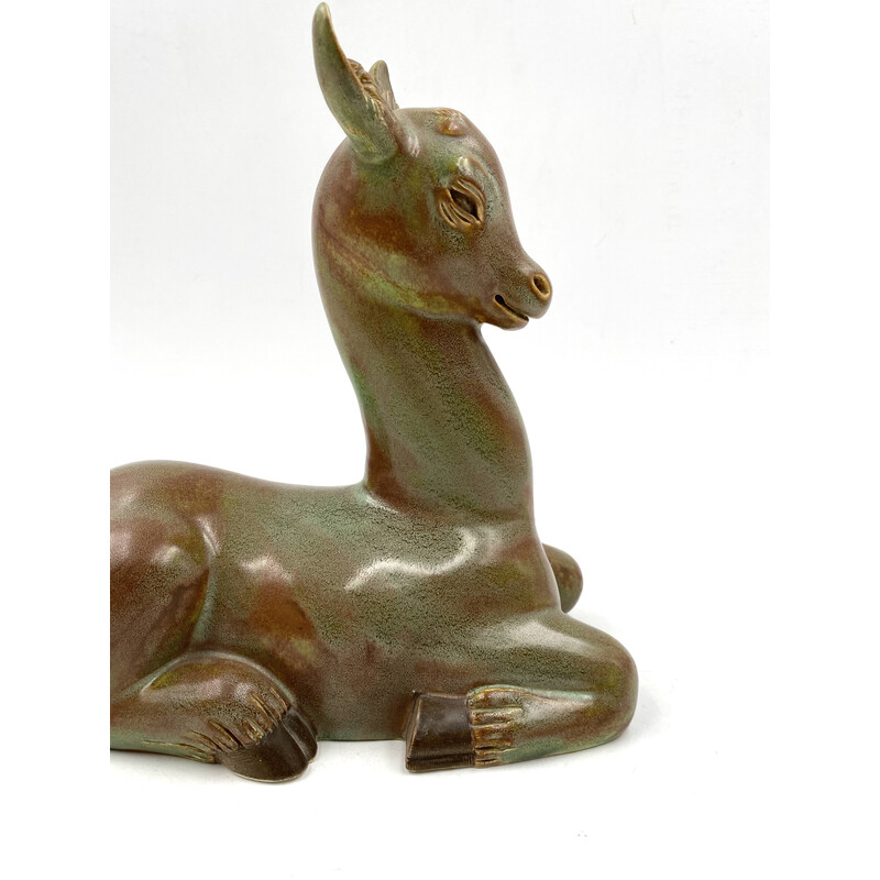 Vintage sculpted figure "crouching deer" in cerbiatto green by Giovanni Gariboldi, Italy 1940
