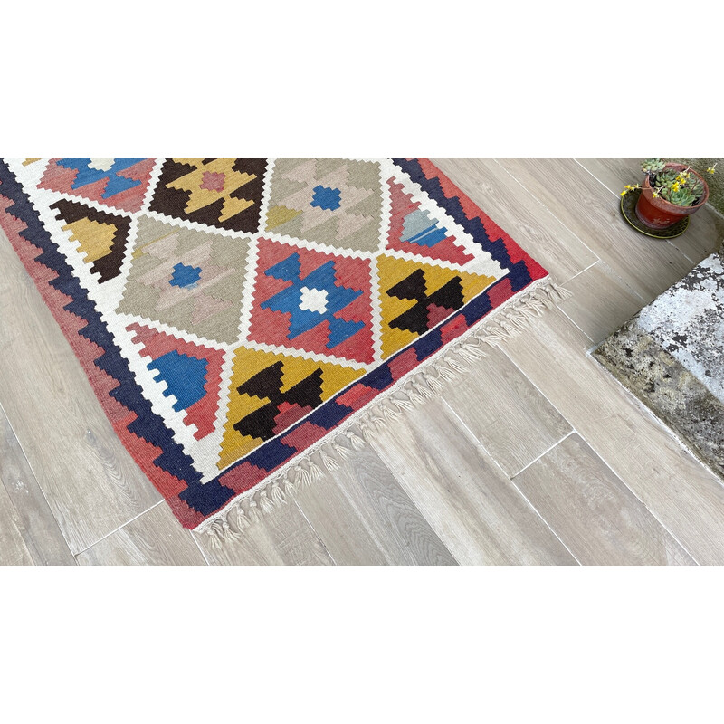 Vintage wool kilim rug