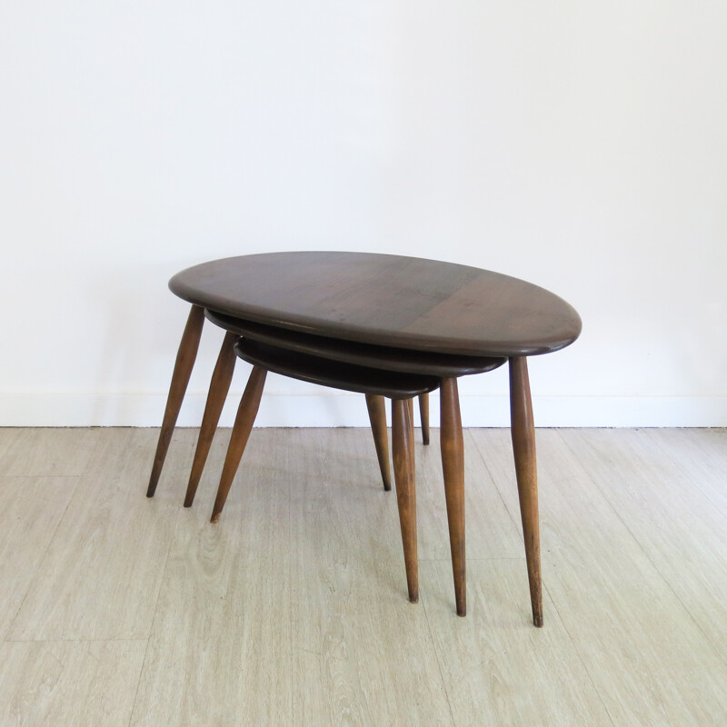 Mid century nest pebble tables by Lucian Ercolani for Ercol - 1950s