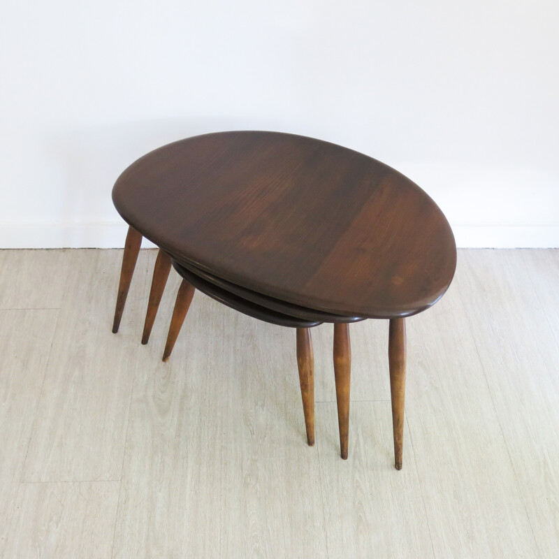 Mid century nest pebble tables by Lucian Ercolani for Ercol - 1950s