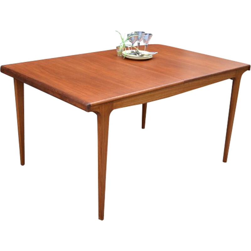 Extendable Younger dining table in teak - 1950s