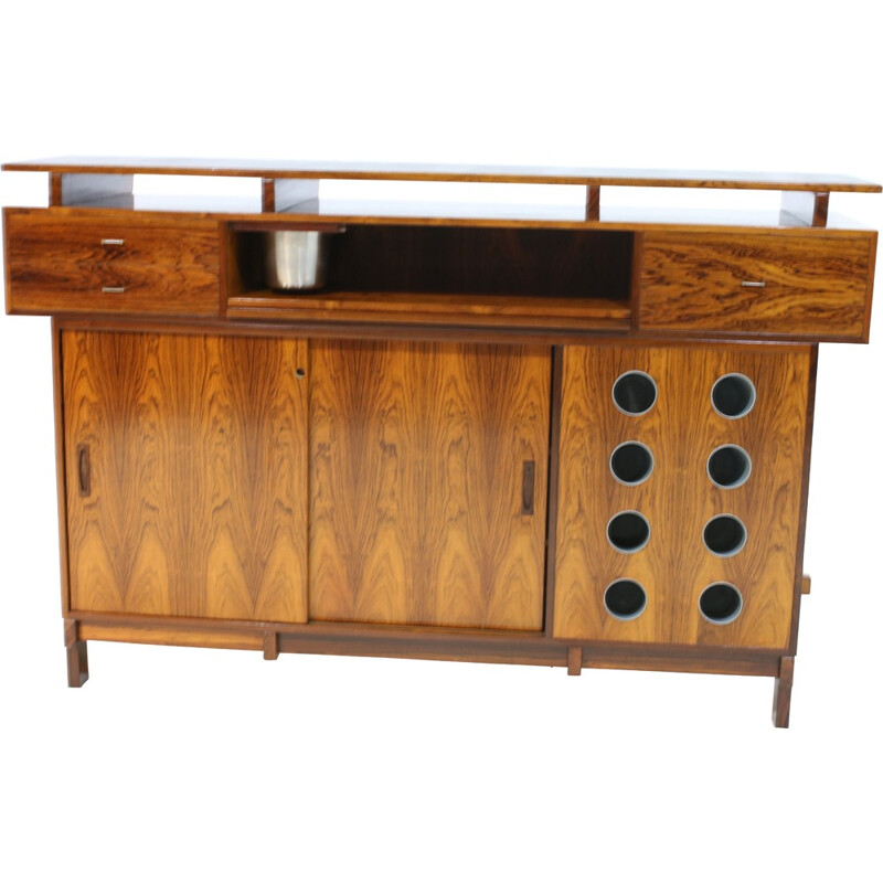 Rosewood dry bar cabinet and 4 bar stools from Dyrlund - 1960s
