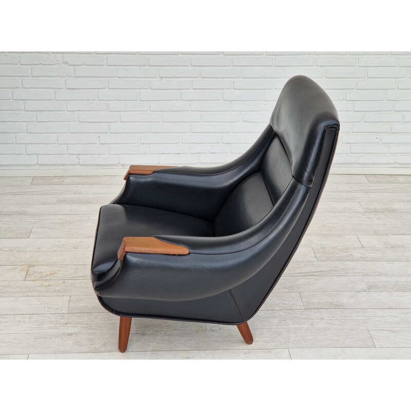 Vintage leather armchair by Henry Walter Klein for Bramin Møbler, Denmark 1970