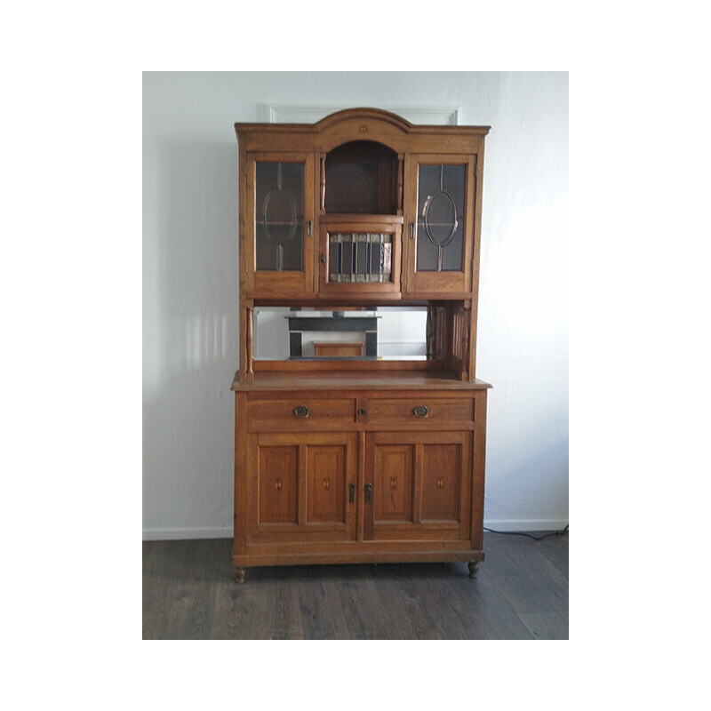 Vintage display cabinet with veneer inlay