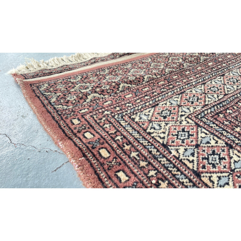 Vintage oriental rug, Pakistan