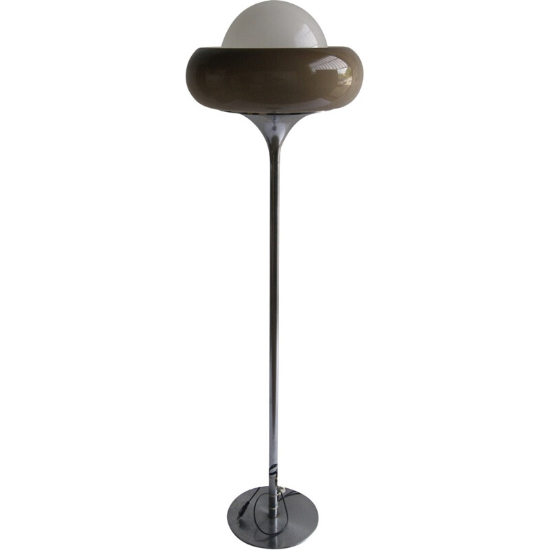 Lampadaire boule en opaline par Harvey Guzzini - 1970