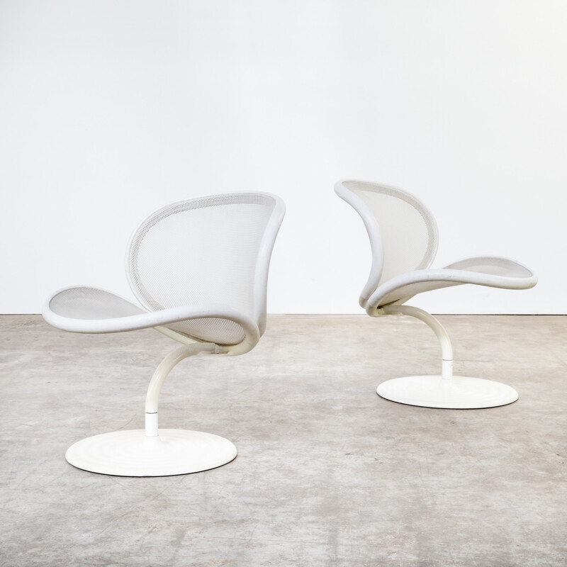 Pair of white chairs in aluminium model O-line by Hertbert Ohl for Wilkhahn Möbel - 1980s