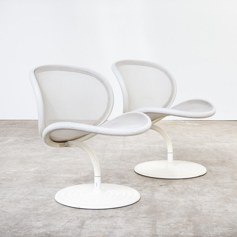 Pair of white chairs in aluminium model O-line by Hertbert Ohl for Wilkhahn Möbel - 1980s