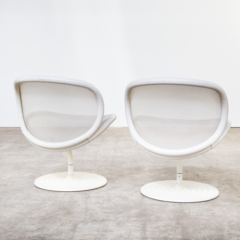 Paire de chaises blanches en aluminium modèle O-line de Herbert Ohl pour Wilkhahn - 1980